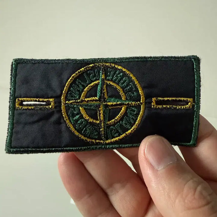[BUNJANG] Stone Island Early Version Green Badge / 스톤아일랜드 초창기 와펜
