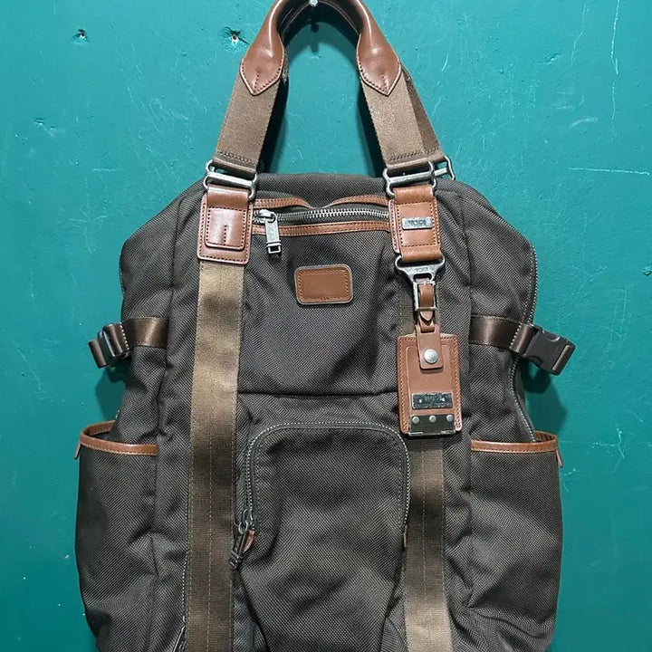[BUNJANG] Tumi Alpha Bravo Lejeune Limited Edition Backpack Brown / 투미 알파브라보 르준 한정판 브라운