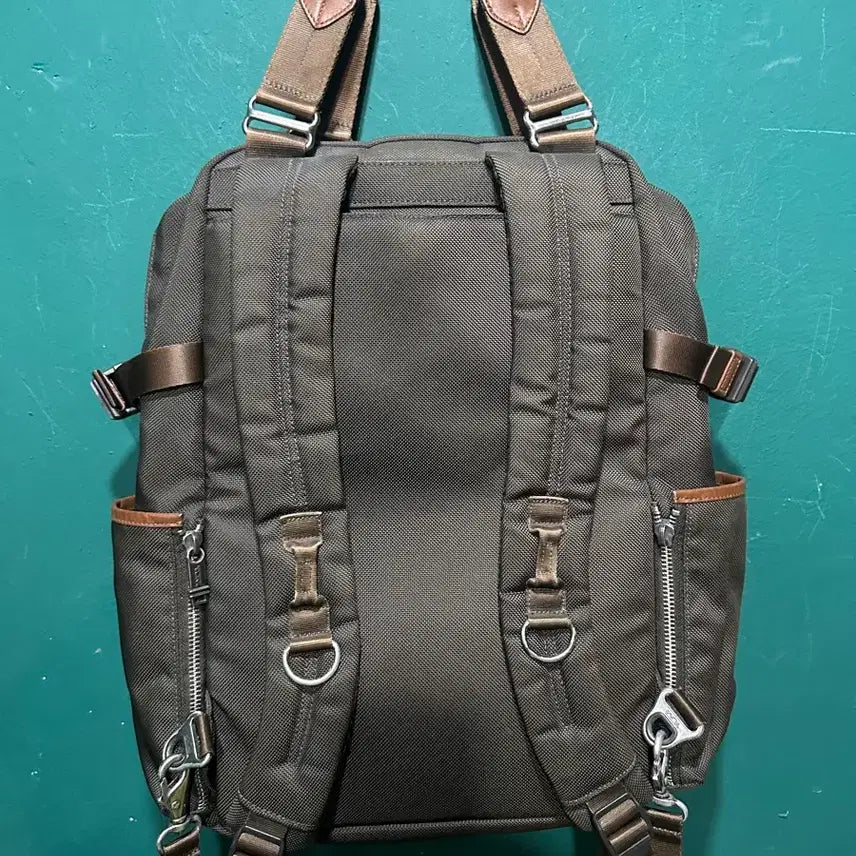 [BUNJANG] Tumi Alpha Bravo Lejeune Limited Edition Backpack Brown / 투미 알파브라보 르준 한정판 브라운