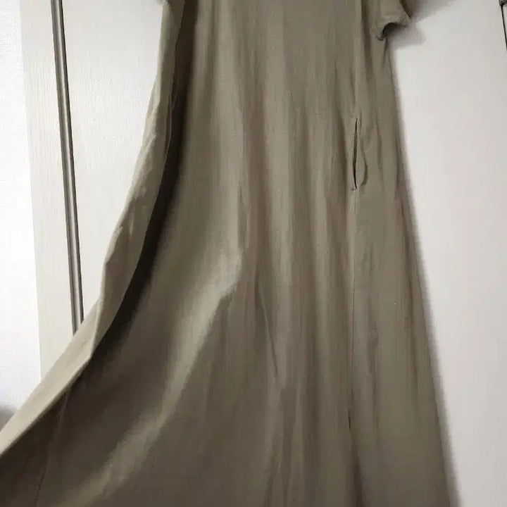 [BUNJANG] Oversized Khaki Long Dress / (새상품)체형커버 카키색 박시핏 롱원피스(시원한 원피스 등하원룩)