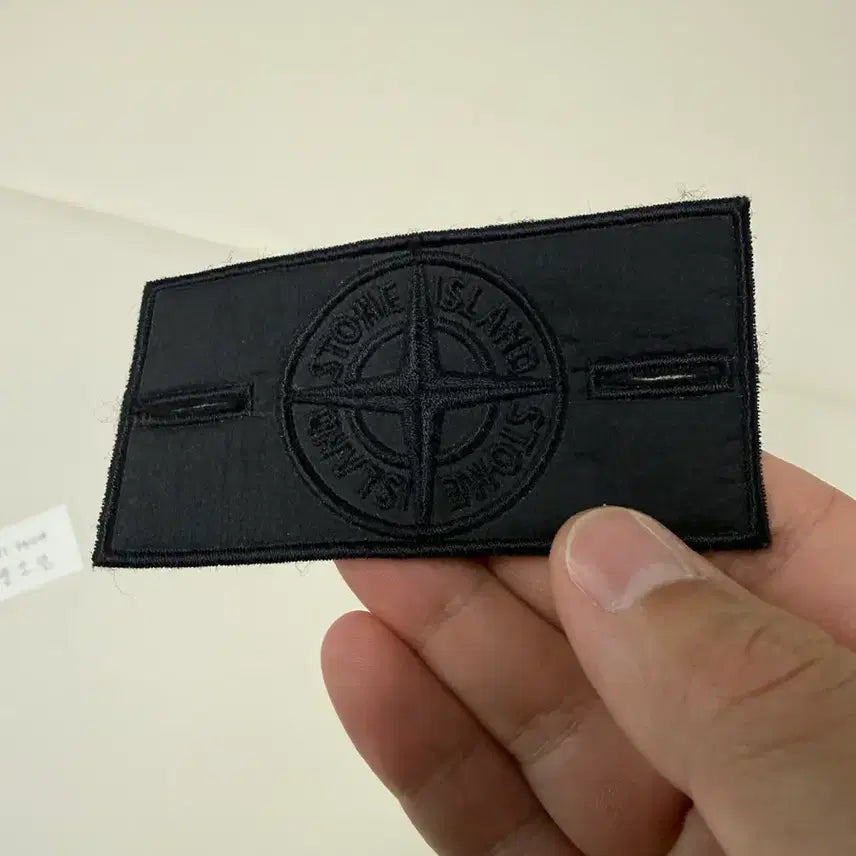 [BUNJANG] Stone Island Shadow Badge / 스톤아일랜드 쉐도우와펜