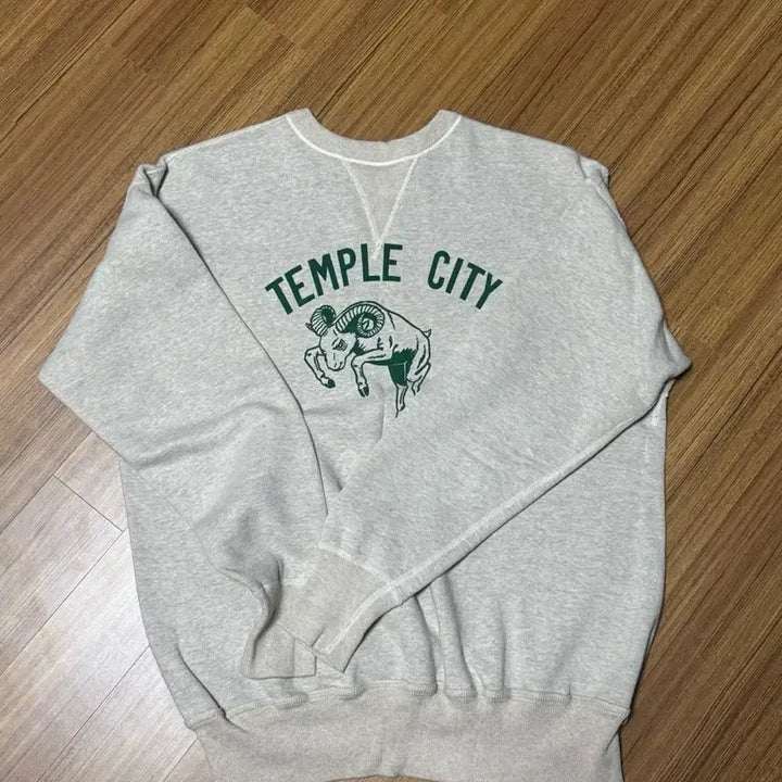 [BUNJANG] Warehouse Sweatshirt Size 44 / 웨어하우스 맨투맨 44사이즈