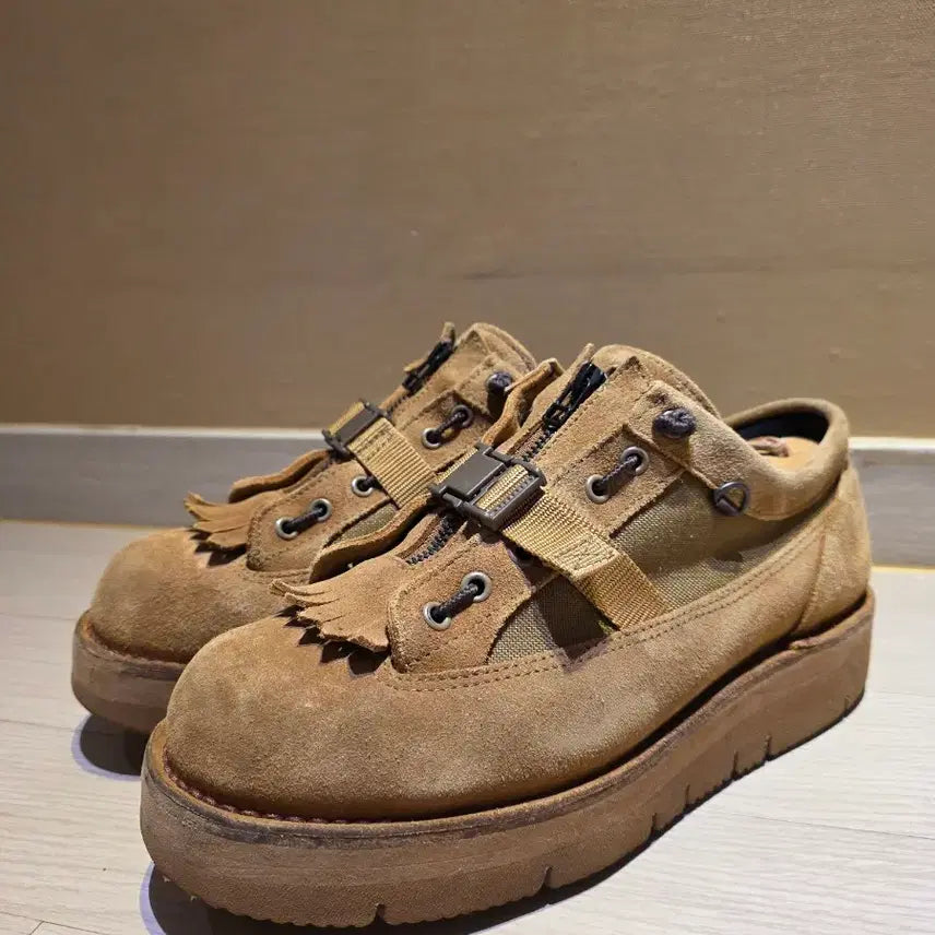 [BUNJANG] Danner x Grinspoon Limited Edition Coyote Collection Walker Boots / [270추천] 대너X그립스와니
