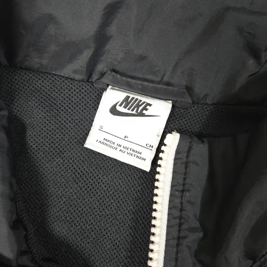 [BUNJANG] Nike Black Windbreaker Jacket / 나이키 블랙 바람막이 자켓