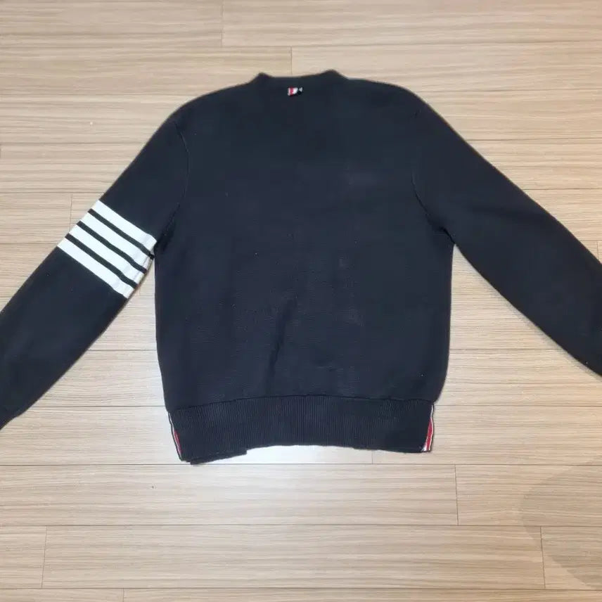 [BUNJANG] Thom Browne Black Cardigan with Four-Bar Armband / 톰브라운 블랙 가디건 4선 완장