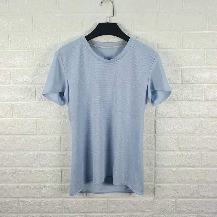 [BUNJANG] Adidas Functional Half-Sleeve Round Neck T-Shirt Size 95 / [95]아디다스 기능성 반팔 라운드티