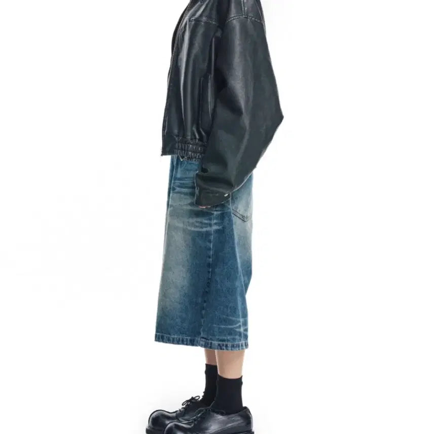 [BUNJANG] Lee Ji No 8-part Denim Bermuda Shorts Deep Blue / [새상품] 이지노이지 8부 데님 버뮤다팬츠 딥블루