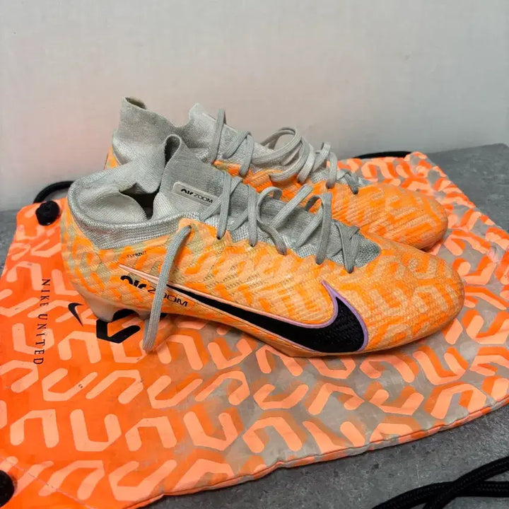 [BUNJANG] Nike Zoom Mercurial Superfly 9 Elite FG Soccer Cleats / 나이키 줌 머큐리얼 슈퍼플라이9 엘리트 FG 270