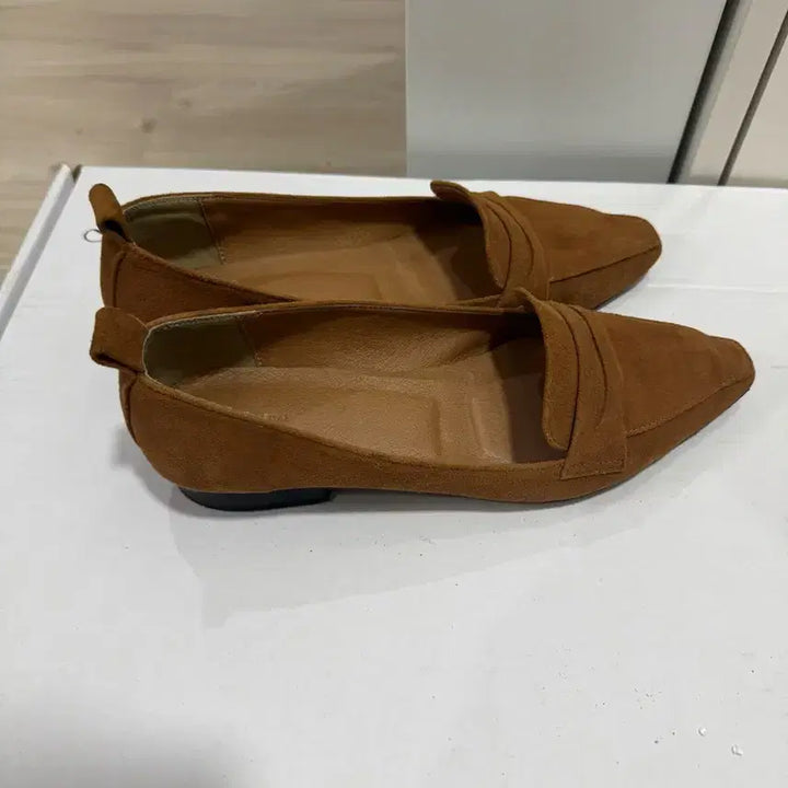 [BUNJANG] Moondal Loafers 240 / 문달 로퍼 240