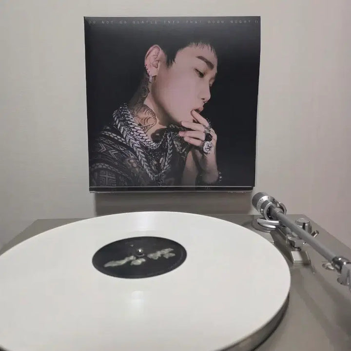 [BUNJANG] Justhis Do Not Go Gentle Into That Good Night II LP / 저스디스 LP 개봉반