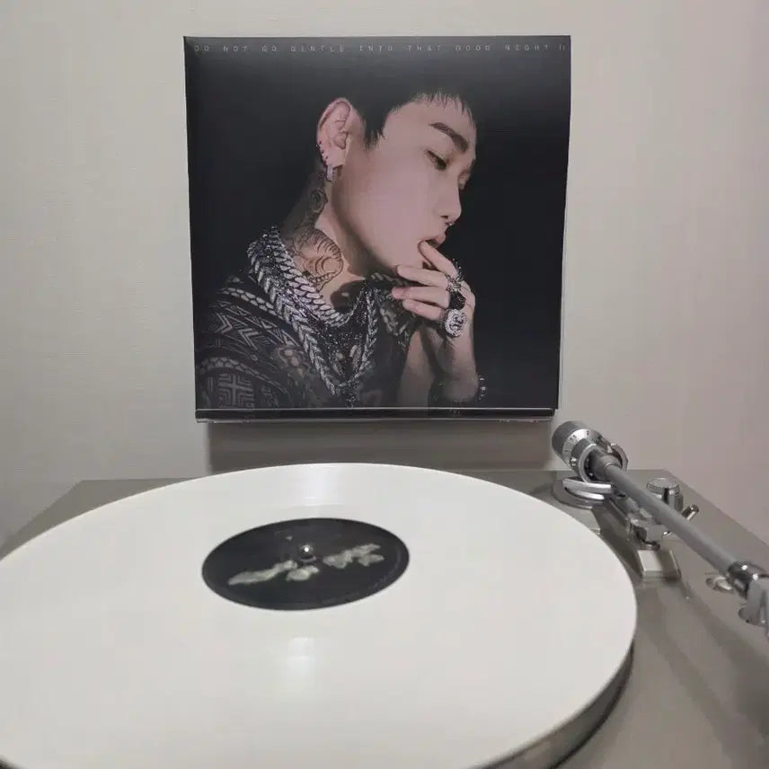 [BUNJANG] Justhis Do Not Go Gentle Into That Good Night II LP / 저스디스 LP 개봉반