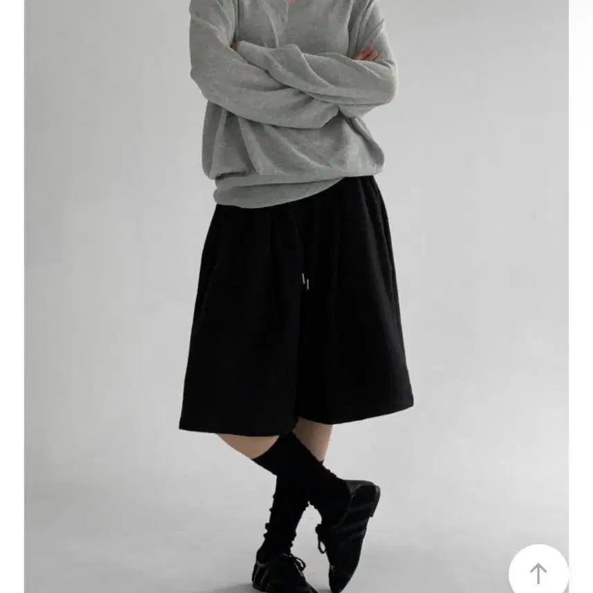[BUNJANG] Manique Cotto Bermuda Training Pants Black / 매니크 코토 버뮤다 트레이닝 팬츠 블랙