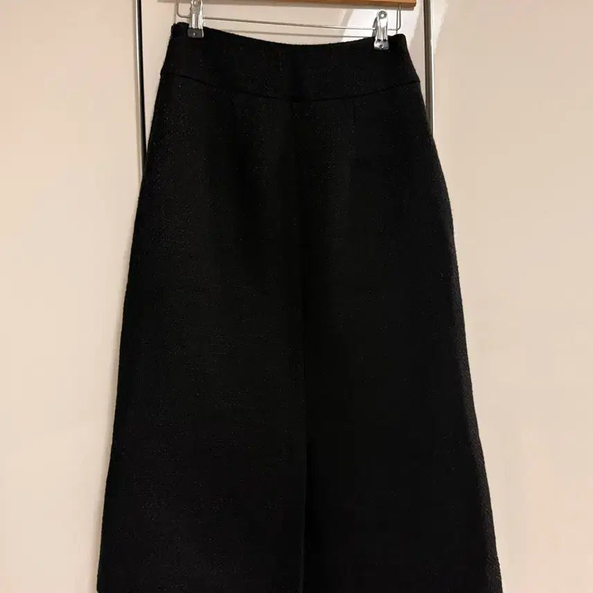 [BUNJANG] Around You Breed Tweed Skirt Black Size S / 어라운드율 브리드 트위드 스커트 블랙 S사이즈