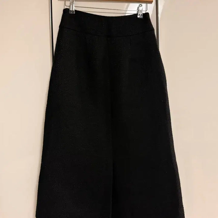 [BUNJANG] Around You Breed Tweed Skirt Black Size S / 어라운드율 브리드 트위드 스커트 블랙 S사이즈
