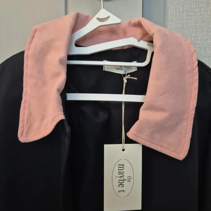 [SOLD OUT] 메이비  네이비 코듀로이 카라 코트(새상품)