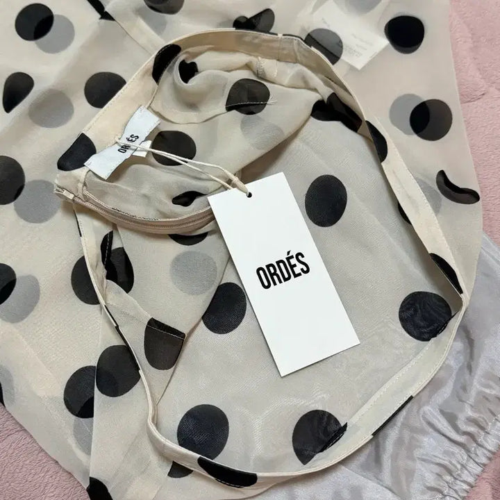 [BUNJANG] ODESS Dot Skirt Size 1 / 오데스 도트 스커트 새상품 사이즈1