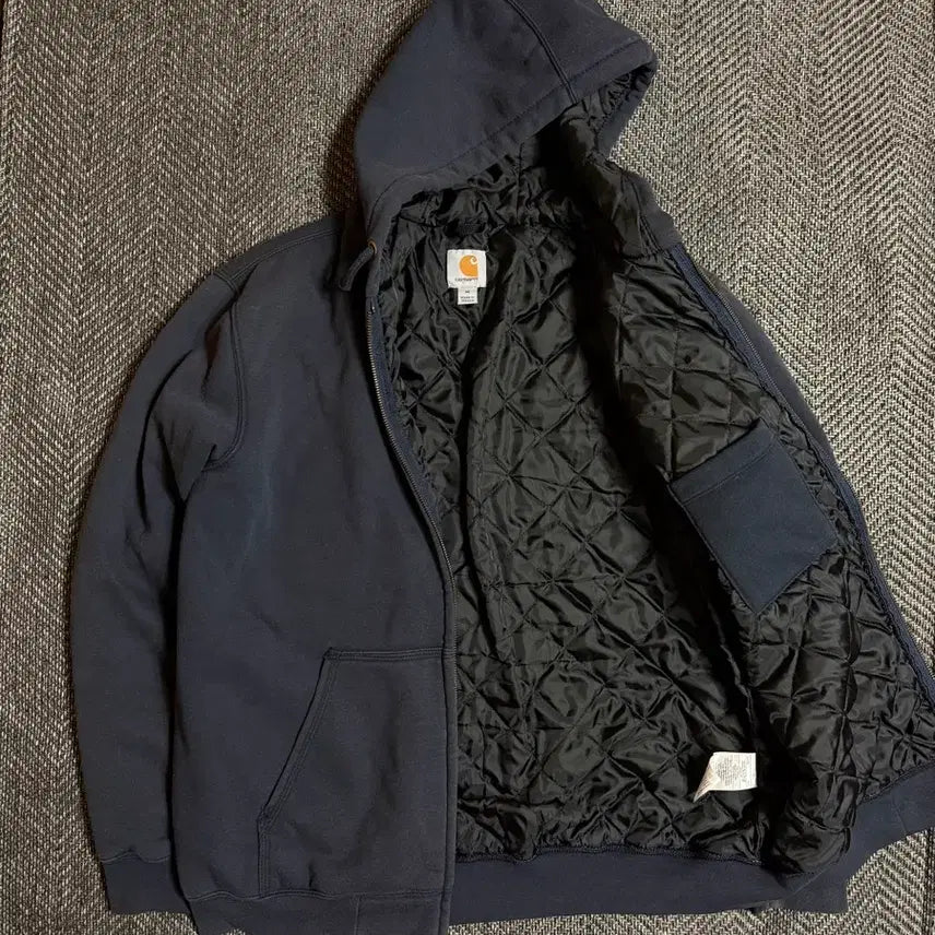 [BUNJANG] Carhartt Navy Quilted Hoodie Zip-Up M / Carhartt 네이비 퀼팅 후드집업 M