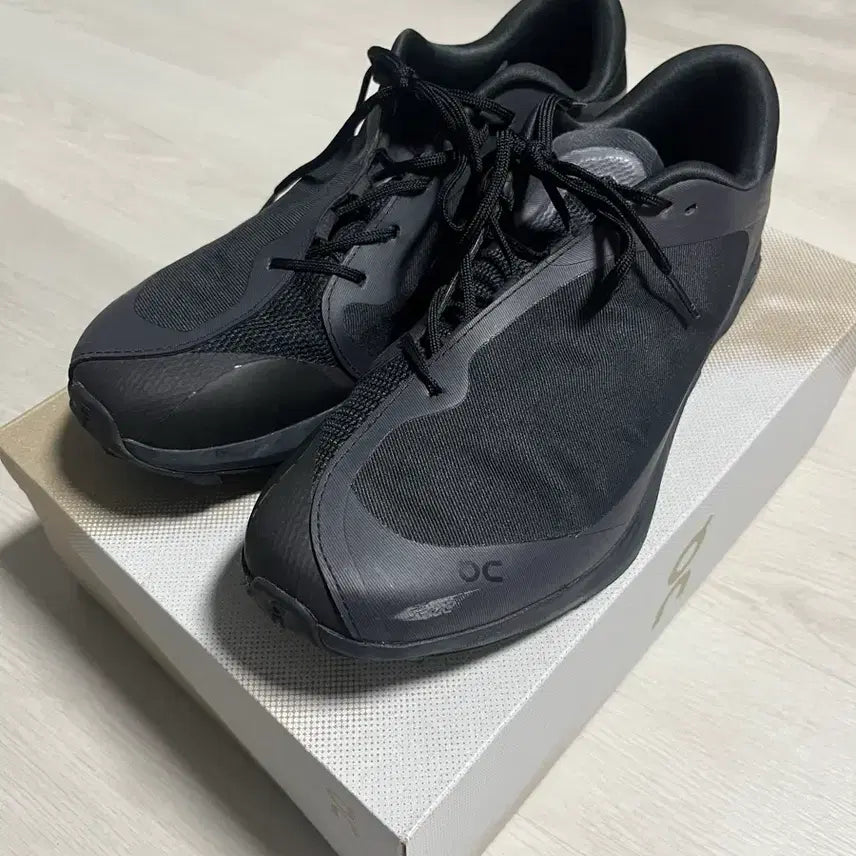 [SOLD OUT] 파프온 클라우드벤쳐 블랙 265