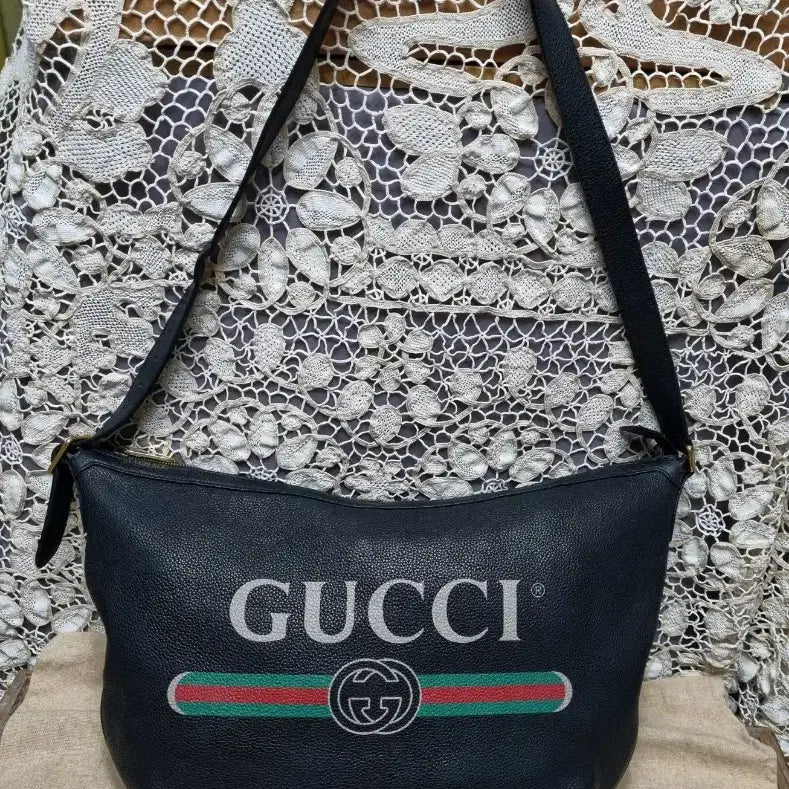 [BUNJANG] Gucci Painting Logo Leather Hobo Bag / GUCCI페인팅로고올레더 호보백