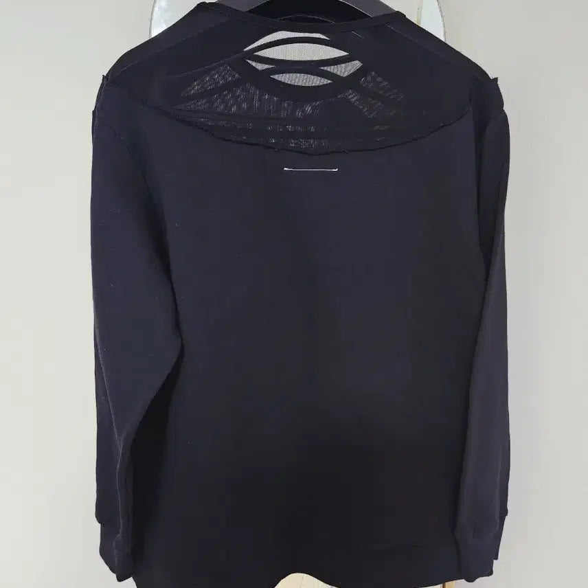 [BUNJANG] MM6 Maison Margiela Sheer Sweatshirt / MM6 메종 마르지엘라 시스루 맨투맨 / 희소 디자인 / 분위기 미쳤어요