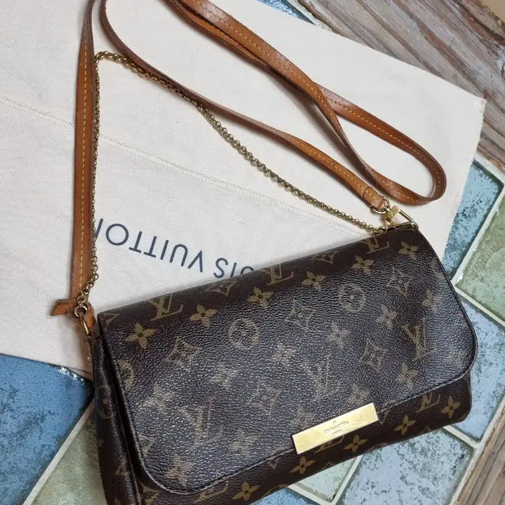 [BUNJANG] Louis Vuitton Monogram Favorite MM Handbag / .정품루이비통  모노그램페이보릿mm