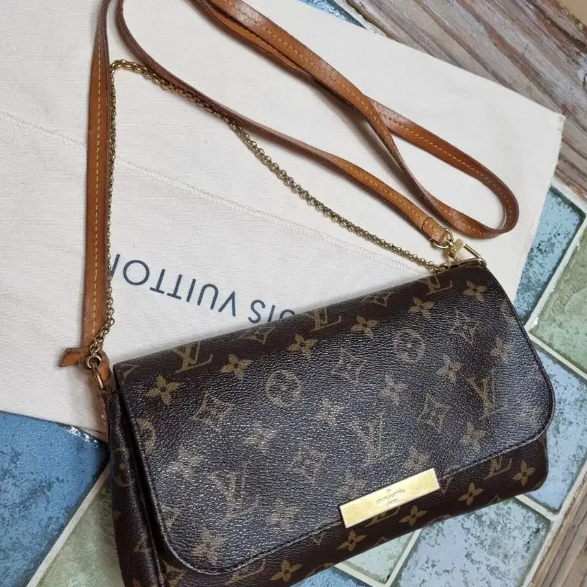 [BUNJANG] Louis Vuitton Monogram Favorite MM Handbag / .정품루이비통  모노그램페이보릿mm