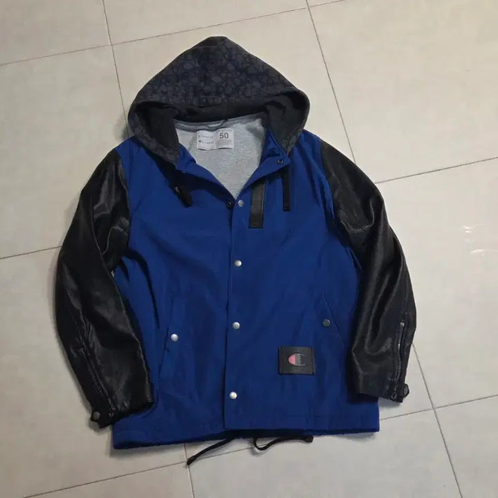 [BUNJANG] Coach Champion Leather Sleeve Jacket / 코치 x 챔피언 콜라보 가죽자켓 50. coach x champion