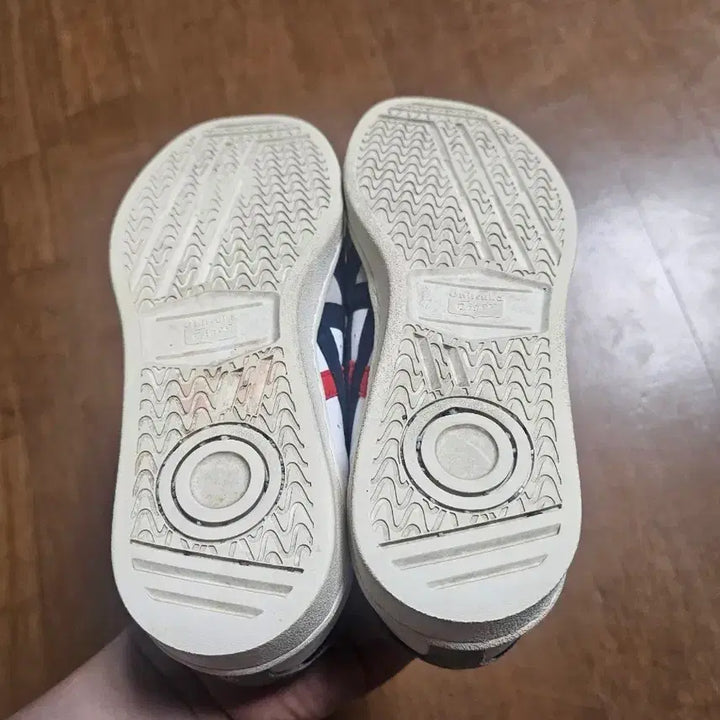 [BUNJANG] Onitsuka Tiger GSM Sneakers / 오니츠카 타이거 GSM 230