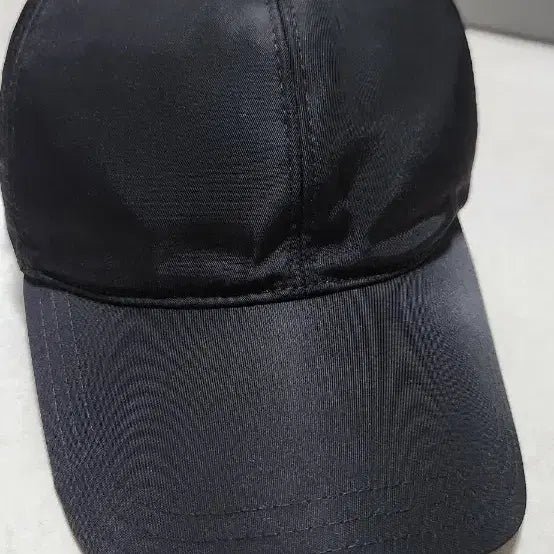 [SOLD OUT] (정품)21FW 프라다 리나일론 볼캡L 모자