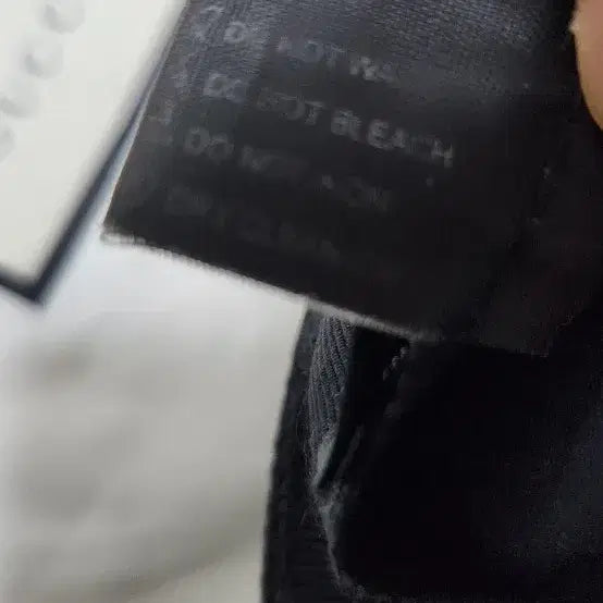 [SOLD OUT] (정품)21FW 프라다 리나일론 볼캡L 모자