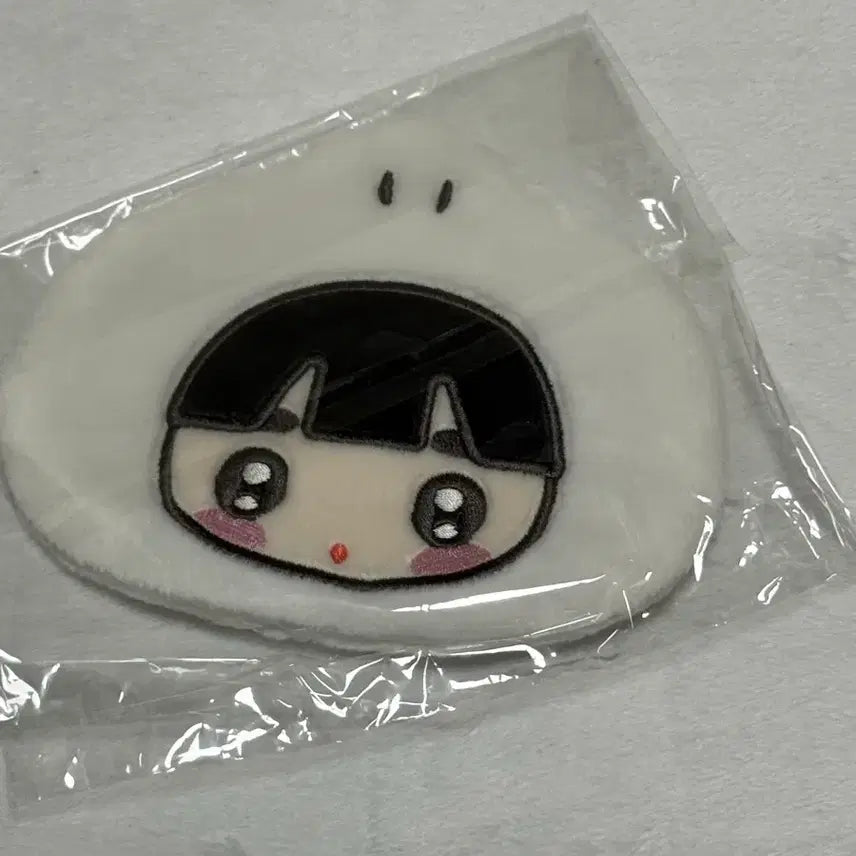 [SOLD OUT] 더보이즈 영훈 파우치 동전지갑 미개봉 생카