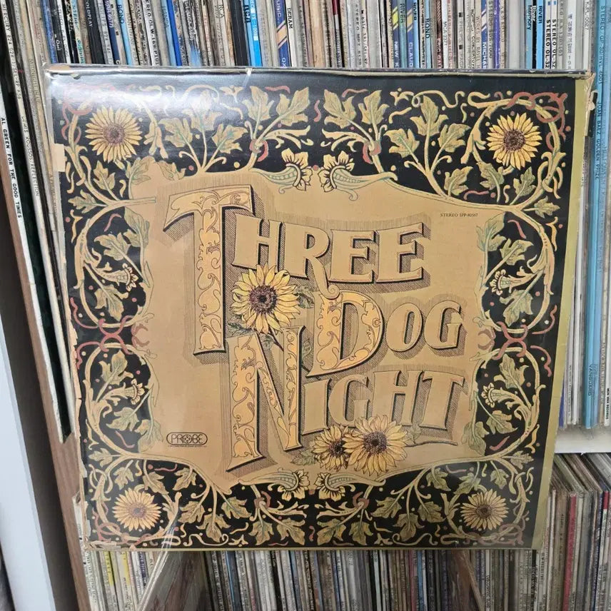 [BUNJANG] Three Dog Night LP Record / 쓰리독나이트 Three Dog Night LP판