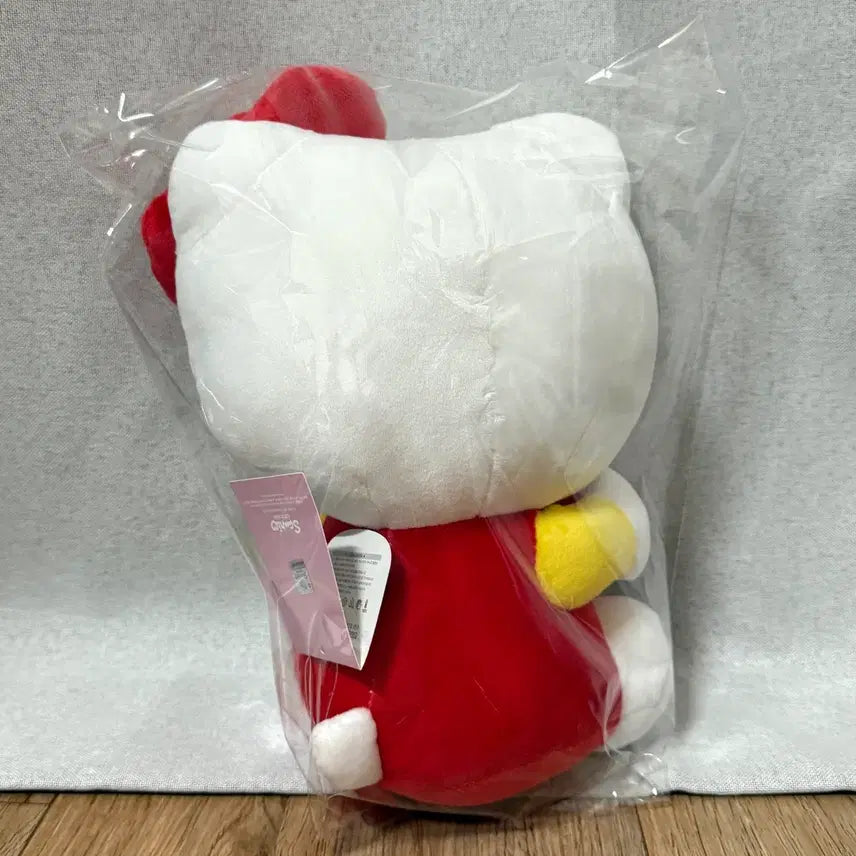 [BUNJANG] Sanrio Hello Kitty Strawberry Plush 25cm / 산리오 헬로키티 과일 봉제인형 딸기 25cm 정품