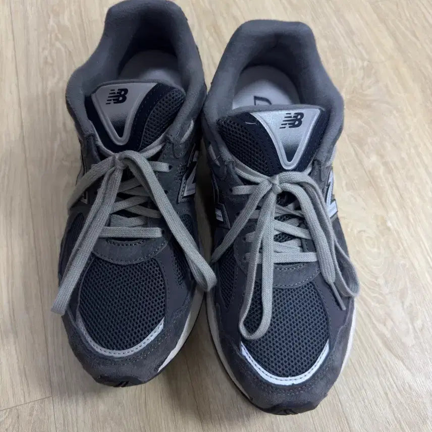 [BUNJANG] New Balance Absorb 2010 Dark Grey (270) / 뉴발란스 앱졸브 2010 다크크레이(270)