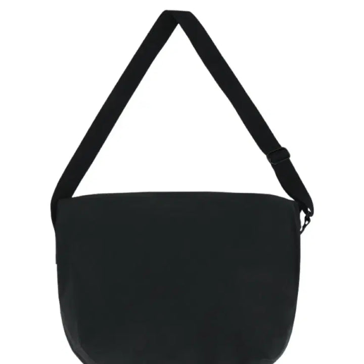[BUNJANG] Uniqlo U Drawstring Shoulder Bag / 유니클로 U 드로우스트링 숄더백 블랙