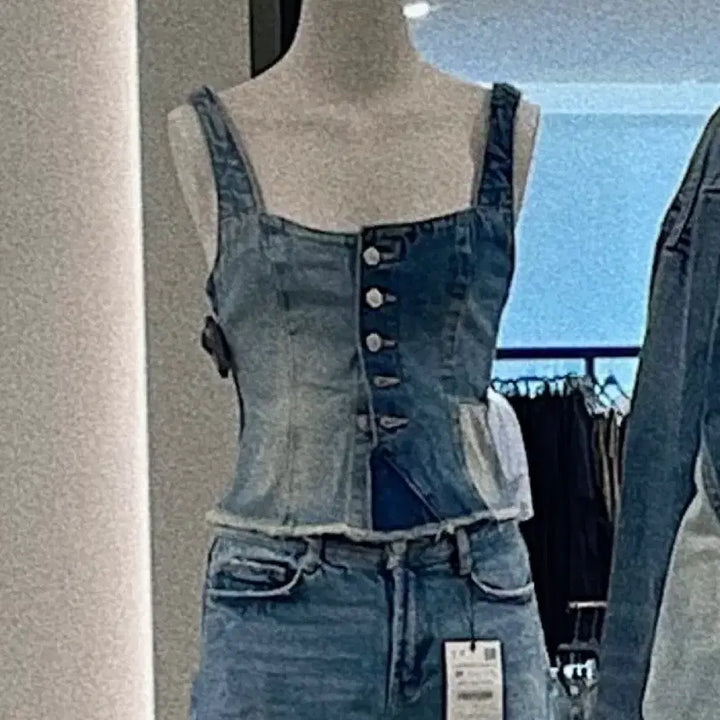 [BUNJANG] Zara Patchwork Denim TRF Top / 자라 패치워크 데님 TRF 탑
