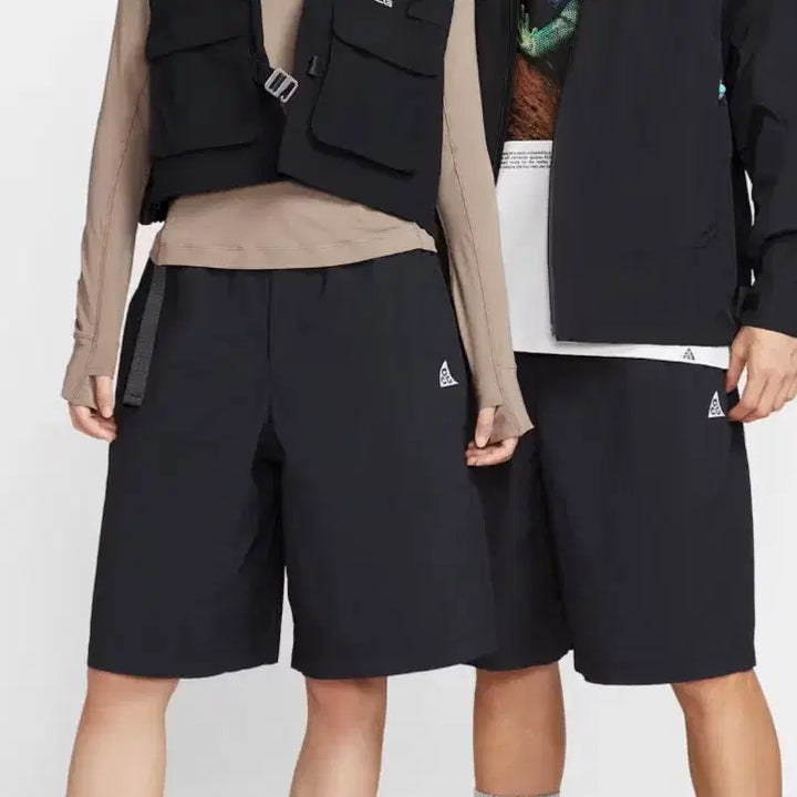 [BUNJANG] Nike ACG Overweave UV Repel Oversize Shorts Black / (새상품)나이키 ACG 오브 위버 UV 리펠 오버사이즈 쇼츠 블랙