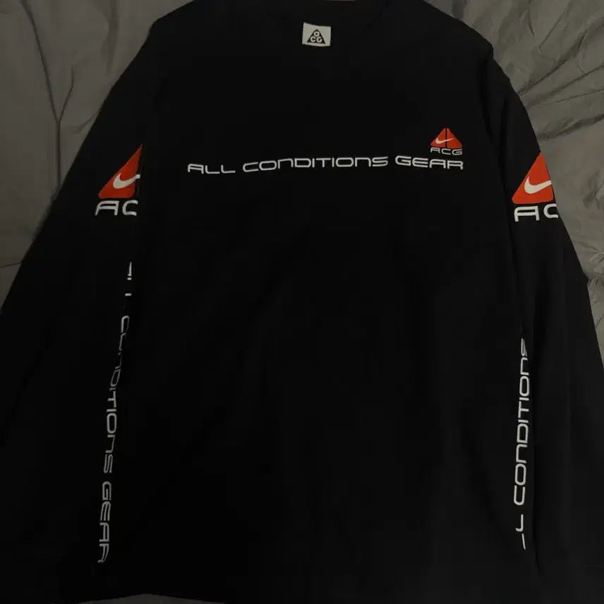 [BUNJANG] Nike ACG Long Sleeve T-Shirt DV9639-010 / 나이키 ACG 롱슬리브 긴팔 티셔츠 DV9639-010