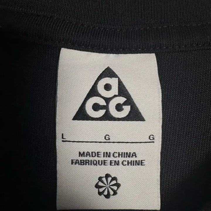 [BUNJANG] Nike ACG Long Sleeve T-Shirt DV9639-010 / 나이키 ACG 롱슬리브 긴팔 티셔츠 DV9639-010