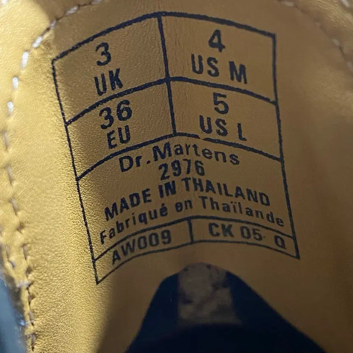 [BUNJANG] Dr. Martens 2976 Chelsea Boots UK3 / 닥터마틴 2976 첼시 부츠 UK3