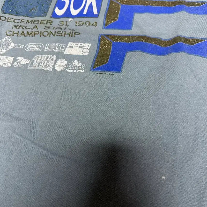 [SOLD OUT] 90s 빈티지 미제 헤인즈 반팔 티셔츠 XL 수소봉제 싱글스티치