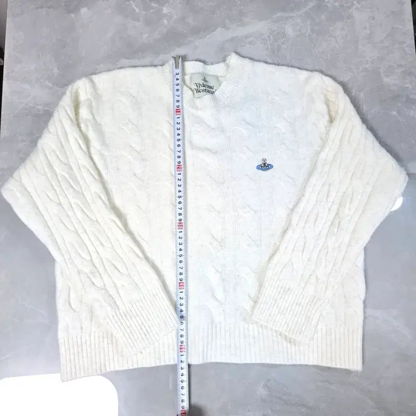 [BUNJANG] Vivienne Westwood White Knit Sweater / 비비안웨스트우드 화이트 니트 스웨터
