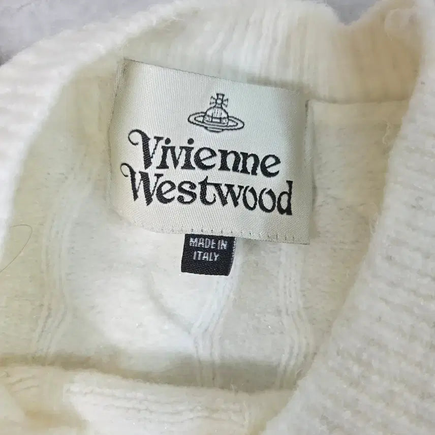 [BUNJANG] Vivienne Westwood White Knit Sweater / 비비안웨스트우드 화이트 니트 스웨터