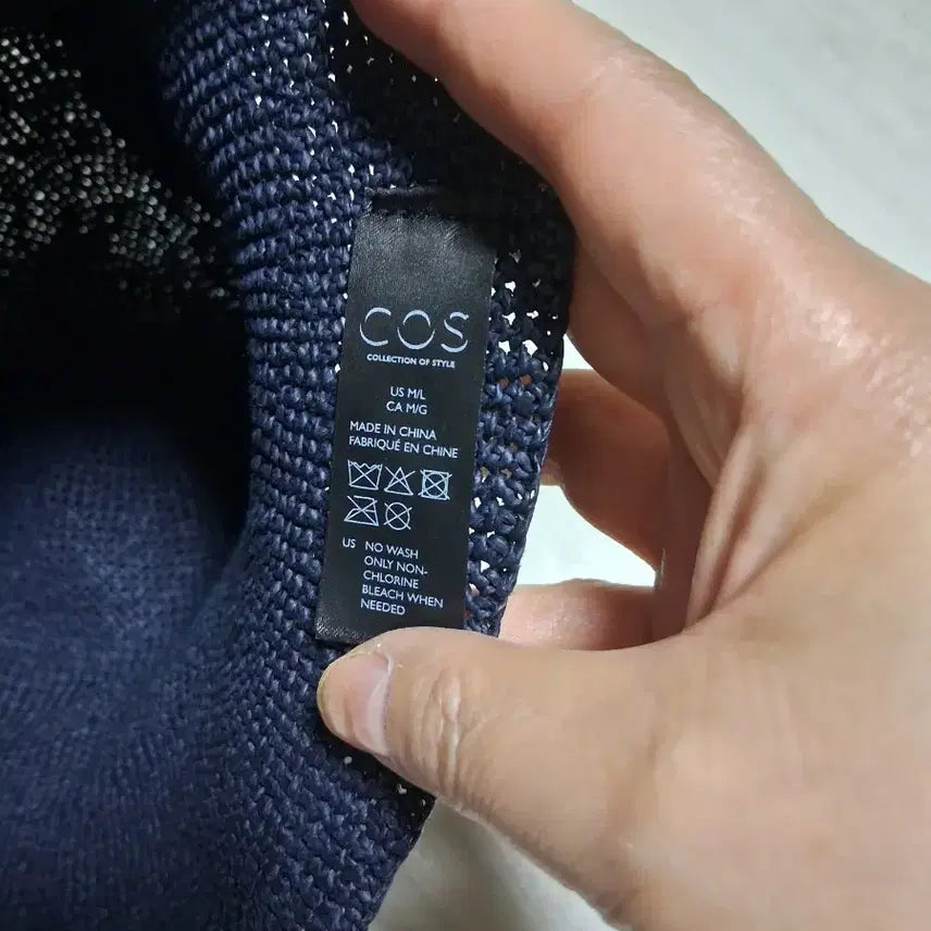 [SOLD OUT] cos 네이비라피아 햇 벙거지 모자