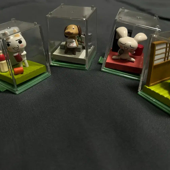 [BUNJANG] Dokomodeito Shoi 4 Types Figure Bundle Set / 도코모데잇쇼 피규어 4종 (일괄)