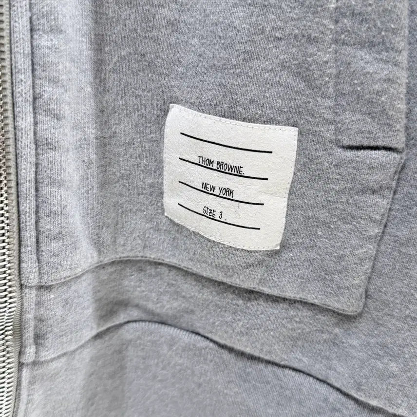 [SOLD OUT] (A+/3) / 톰브라운 클래식 루프백 센터 백 스트라이프 집업 후드집업