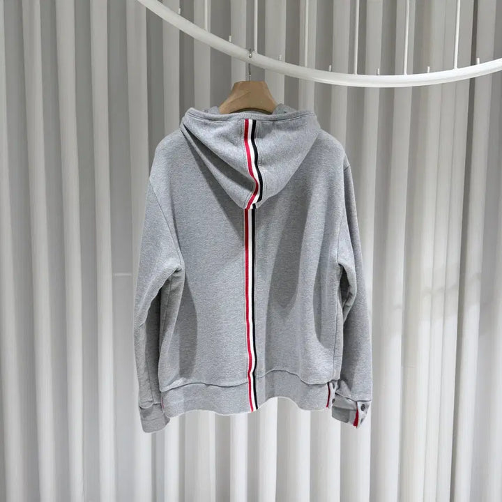 [SOLD OUT] (A+/3) / 톰브라운 클래식 루프백 센터 백 스트라이프 집업 후드집업