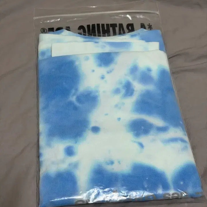 [BUNJANG] BAPE x Comme des Garçons Osaka Tie-dye T-shirt / 2XL] 베이프 x 꼼데가르송 오사카 타이다이 반팔 티셔츠 블루