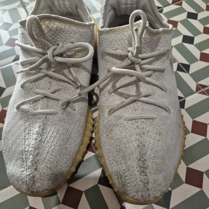 [BUNJANG] Adidas Yeezy Boost 270 / 아디다스 이지부스트 270