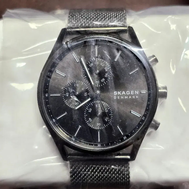 [BUNJANG] Skagen Holst Chronograph Charcoal Mesh Watch (New) / (신품)스카겐 skw6608 홀스트 크로노그래프 차콜 메쉬